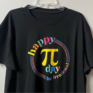 Amazon Happy Pi Day Short Sleeve CrewneckT Shirt Womens 2XL Black Comfy NWOT